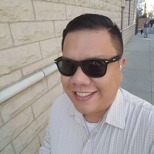 Meet your Posher, Emmanuel